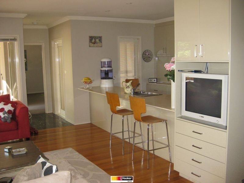 11 Gatton Street, Farrer ACT 2607