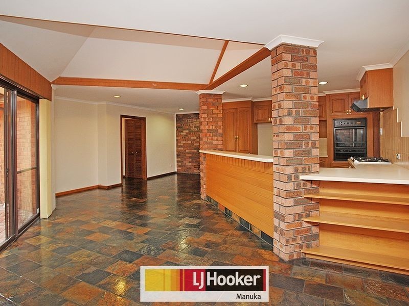 10 Hodgkinson Street, Griffith ACT 2603