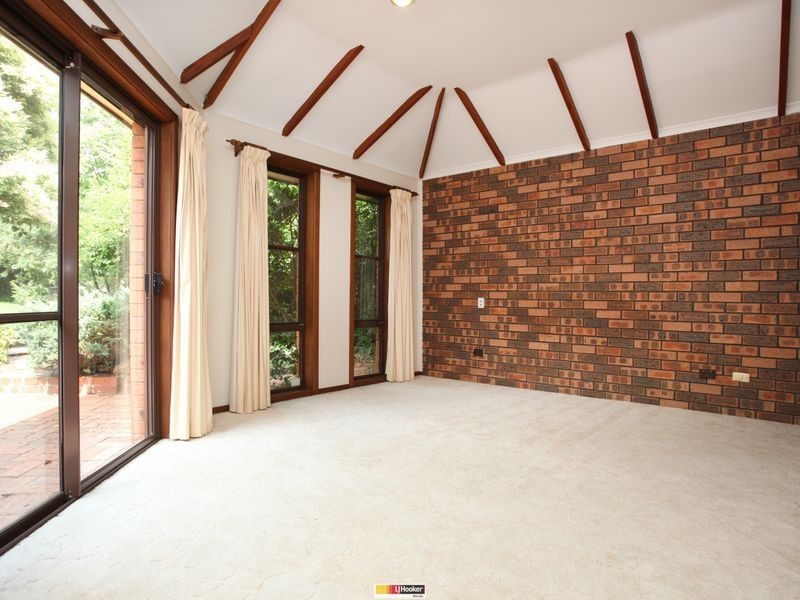 10 Hodgkinson Street, Griffith ACT 2603