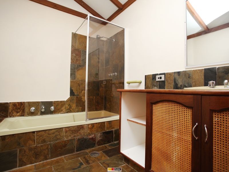 10 Hodgkinson Street, Griffith ACT 2603