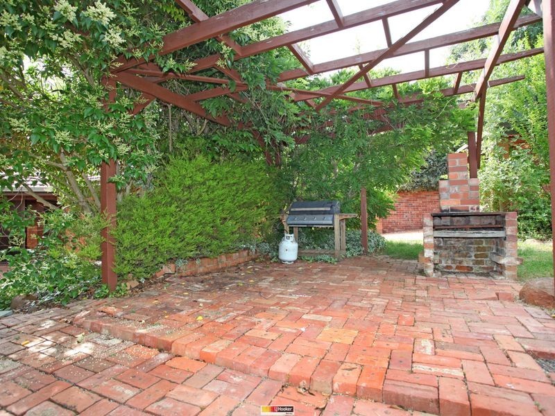 10 Hodgkinson Street, Griffith ACT 2603