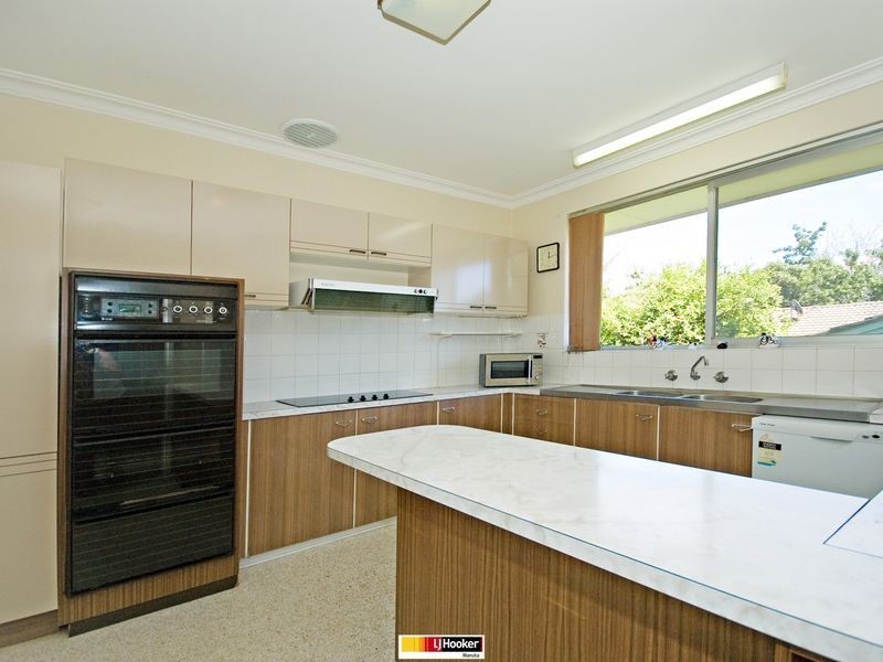 10 Galway Place, Deakin ACT 2600