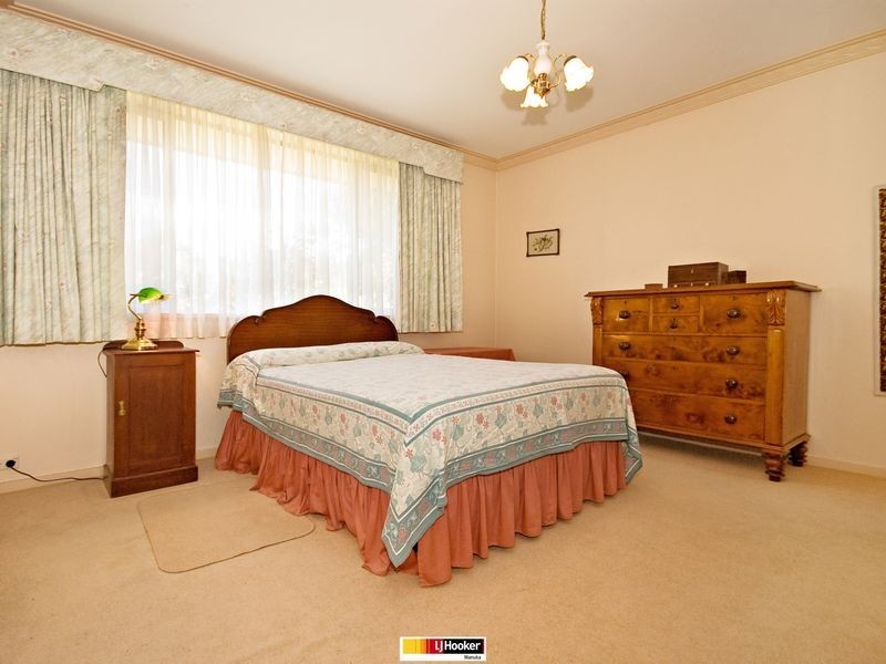 10 Galway Place, Deakin ACT 2600