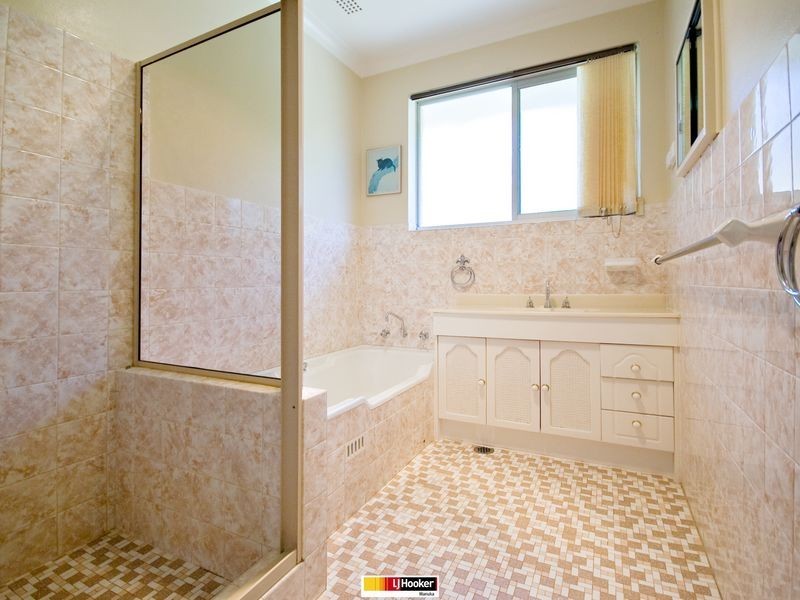 10 Galway Place, Deakin ACT 2600