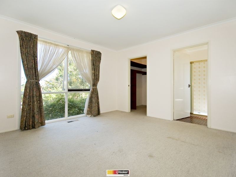 15 Rubbo Crescent, Weston ACT 2611