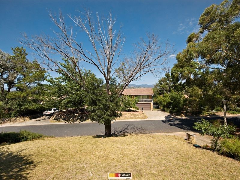 15 Rubbo Crescent, Weston ACT 2611