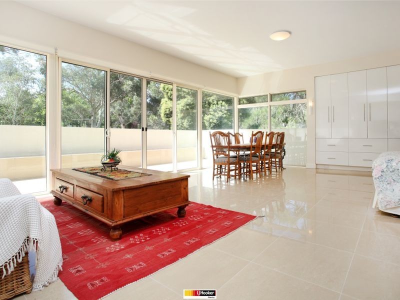 9 Dampier Crescent, Forrest ACT 2603