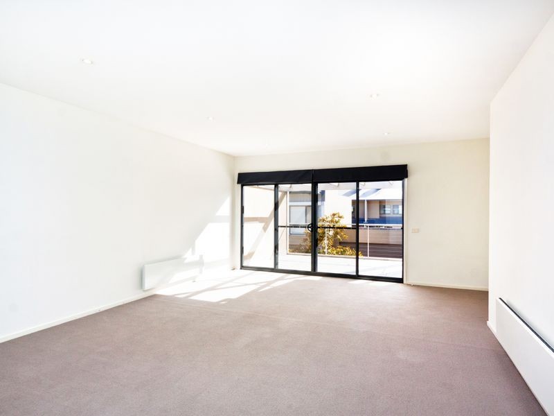 17/25 Jerrabomberra Avenue, Narrabundah ACT 2604