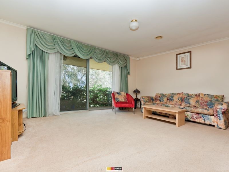 20 Bowden Crescent, Macgregor ACT 2615