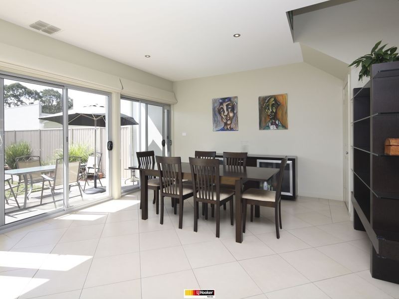 27 Bettie McNee Street, Watson ACT 2602