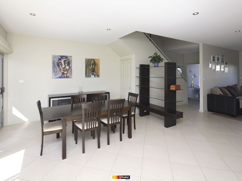 27 Bettie McNee Street, Watson ACT 2602