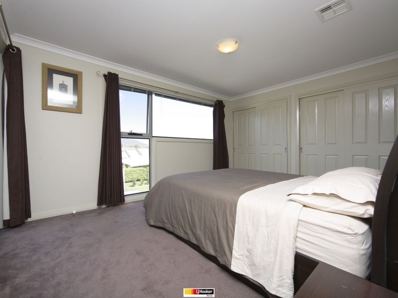 27 Bettie McNee Street, Watson ACT 2602