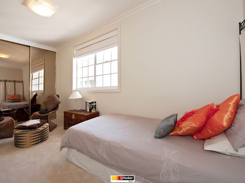 2 Investigator Street, Red Hill ACT 2603