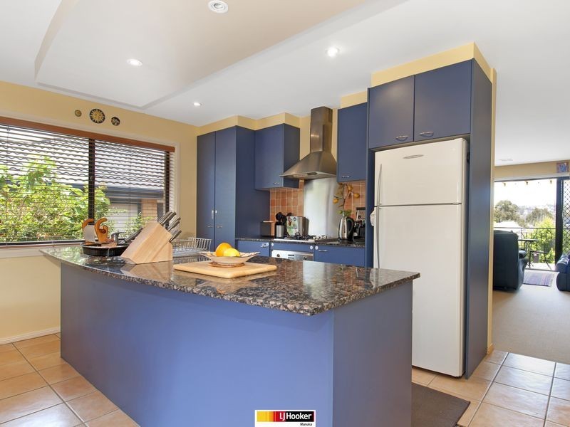 25 Bluestone Gardens, Jerrabomberra NSW 2619