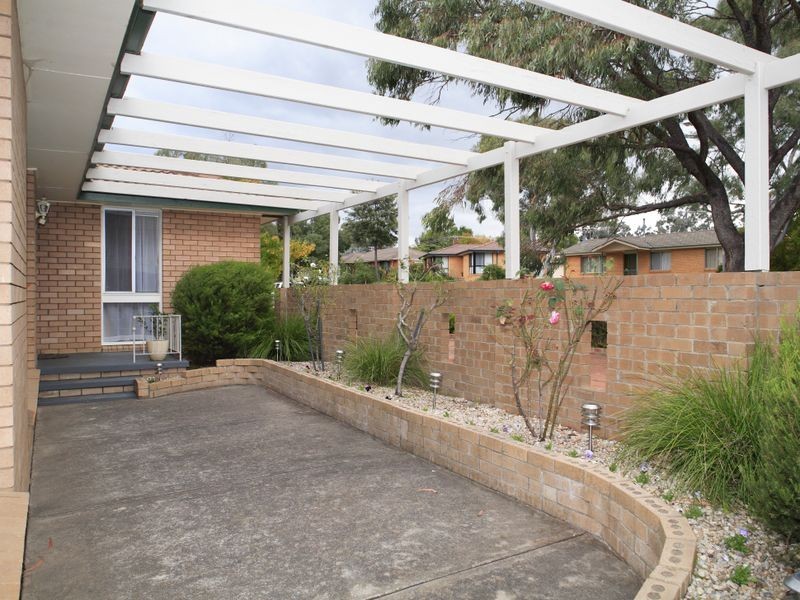 77 Boddington Crescent, Kambah ACT 2902