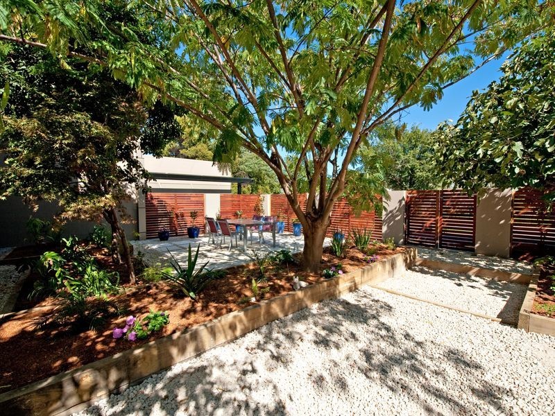 6 Francis Street, Yarralumla ACT 2600