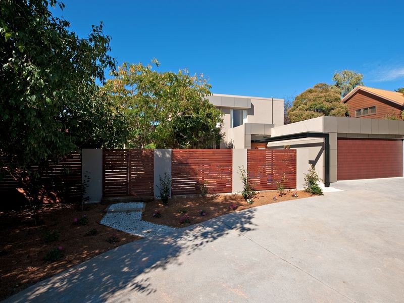 6 Francis Street, Yarralumla ACT 2600