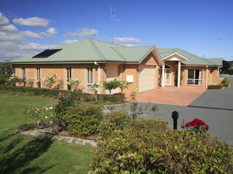 99 Goolabri Drive, Sutton NSW 2620