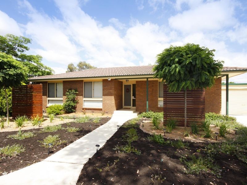 9 Swanton Street, Chisholm ACT 2905