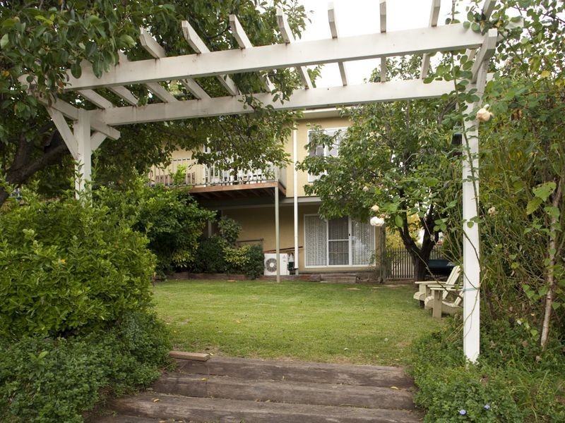 74 Fitchett Street, Garran ACT 2605