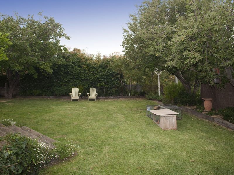 74 Fitchett Street, Garran ACT 2605