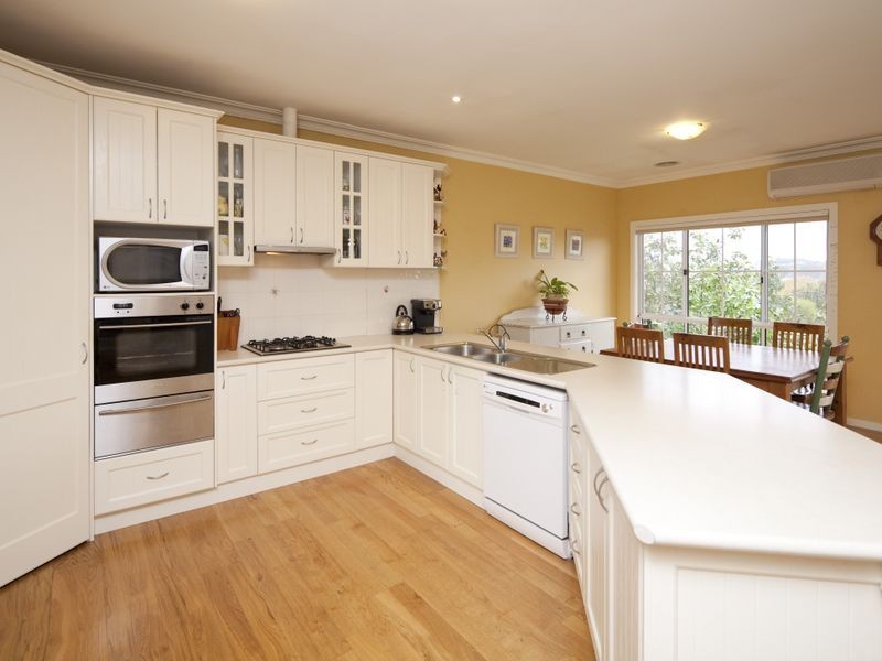 74 Fitchett Street, Garran ACT 2605