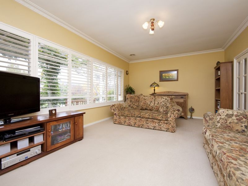 74 Fitchett Street, Garran ACT 2605