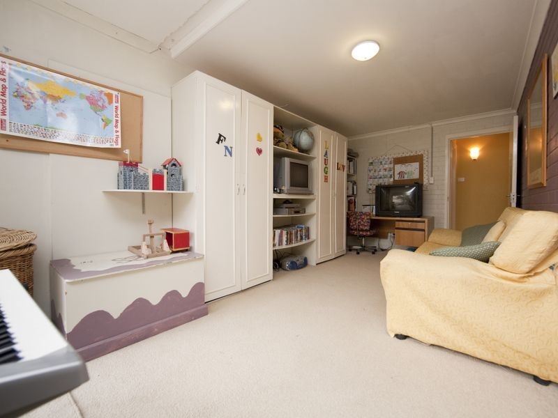 74 Fitchett Street, Garran ACT 2605