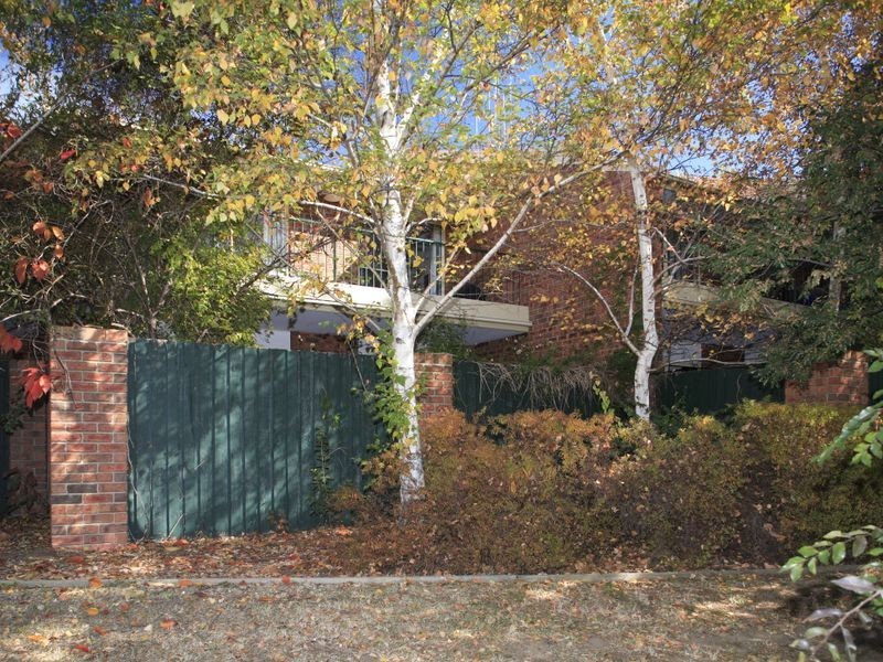 11/44 Jerrabomberra Avenue, Narrabundah ACT 2604