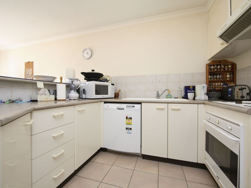 11/44 Jerrabomberra Avenue, Narrabundah ACT 2604