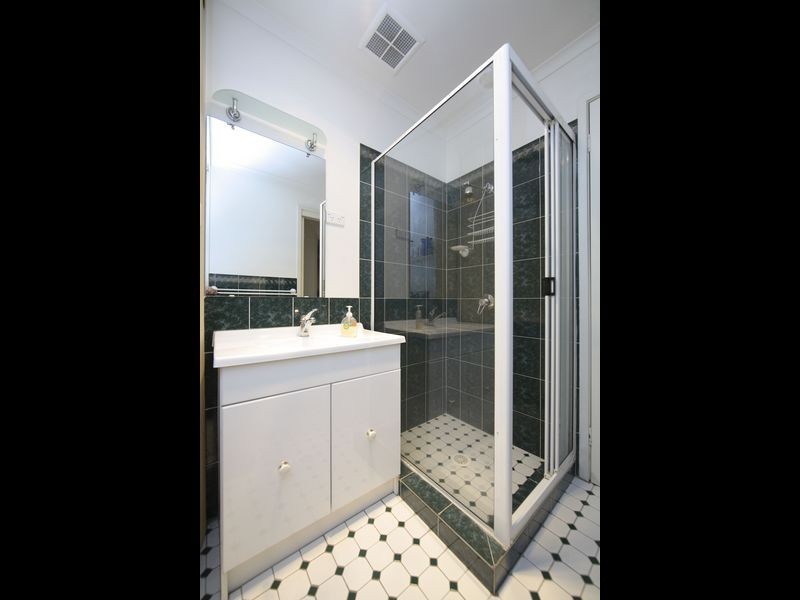 11/44 Jerrabomberra Avenue, Narrabundah ACT 2604