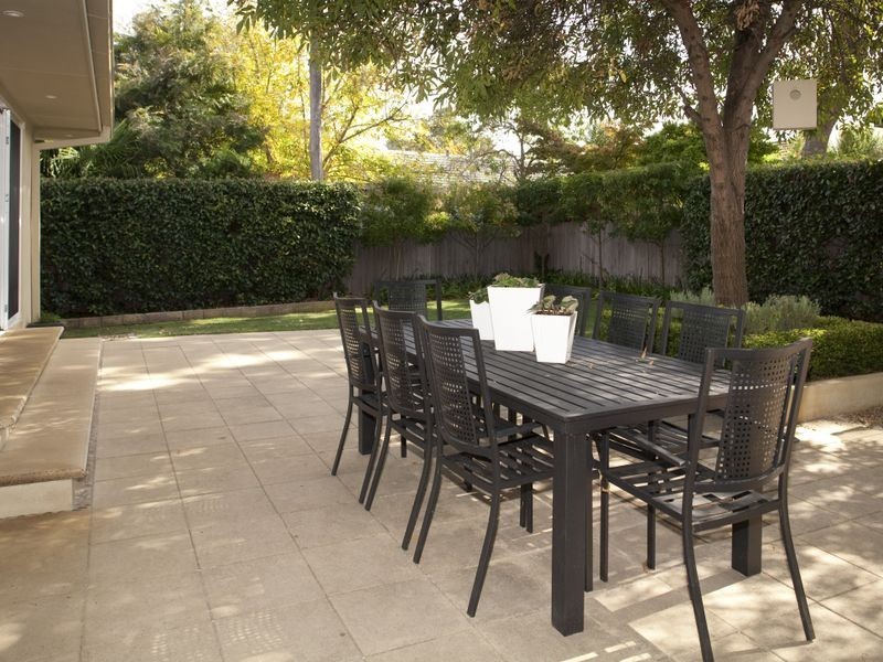 23 Newdegate Street, Deakin ACT 2600