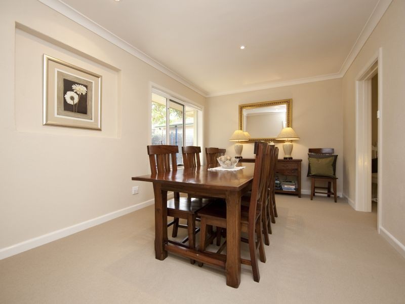 23 Newdegate Street, Deakin ACT 2600