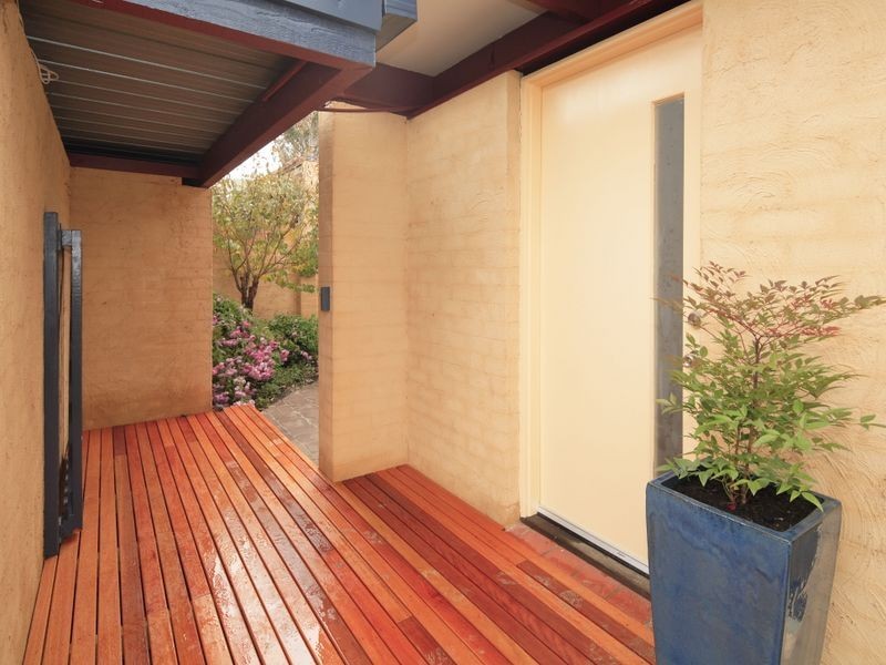 20 Harrington Circuit, Kambah ACT 2902