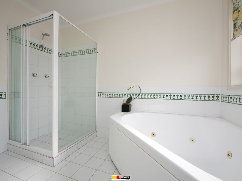 2/4 Hutchins Street, Yarralumla ACT 2600