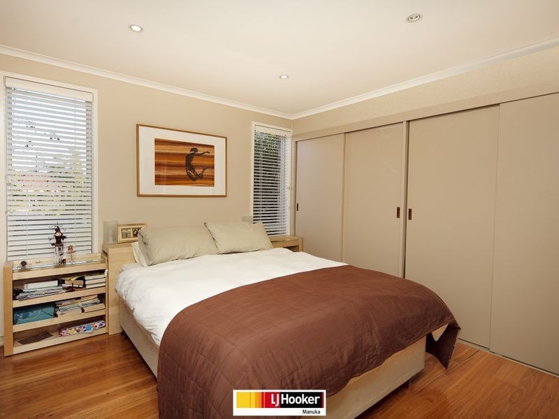 27 Ringrose Crescent, Isaacs ACT 2607