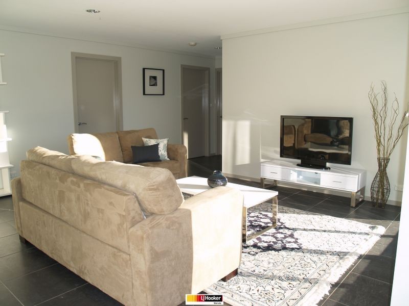 32 Spur Place, Royalla NSW 2620