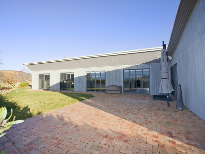 32 Spur Place, Royalla NSW 2620