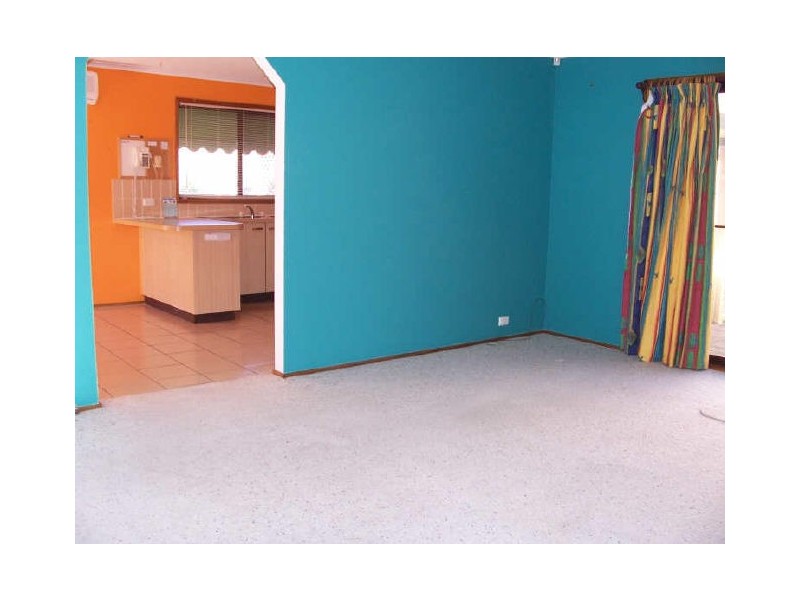 13 Hammill Close, Calwell ACT 2905