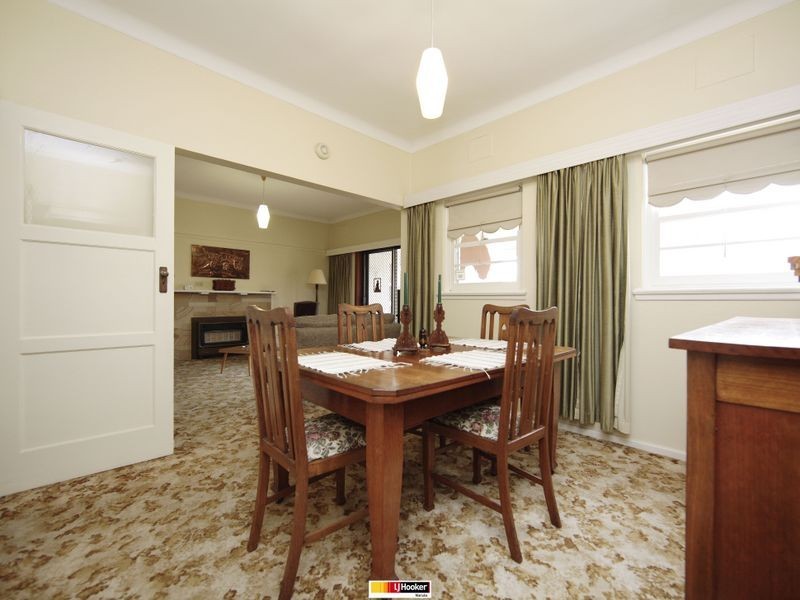 73 Captain Cook Crescent, Griffith ACT 2603