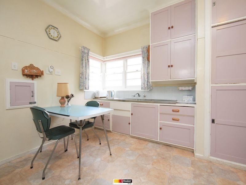 73 Captain Cook Crescent, Griffith ACT 2603