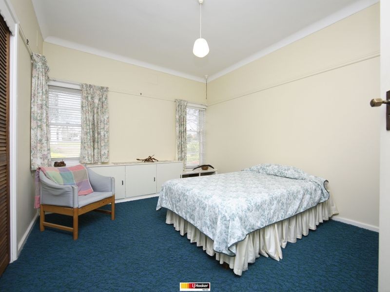 73 Captain Cook Crescent, Griffith ACT 2603
