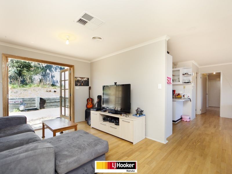 9 Freda Gibson Circuit, Theodore ACT 2905