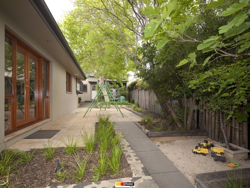 40 Brockman Street, Narrabundah ACT 2604