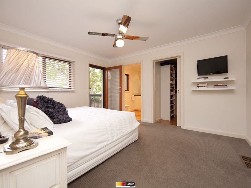 40 Brockman Street, Narrabundah ACT 2604
