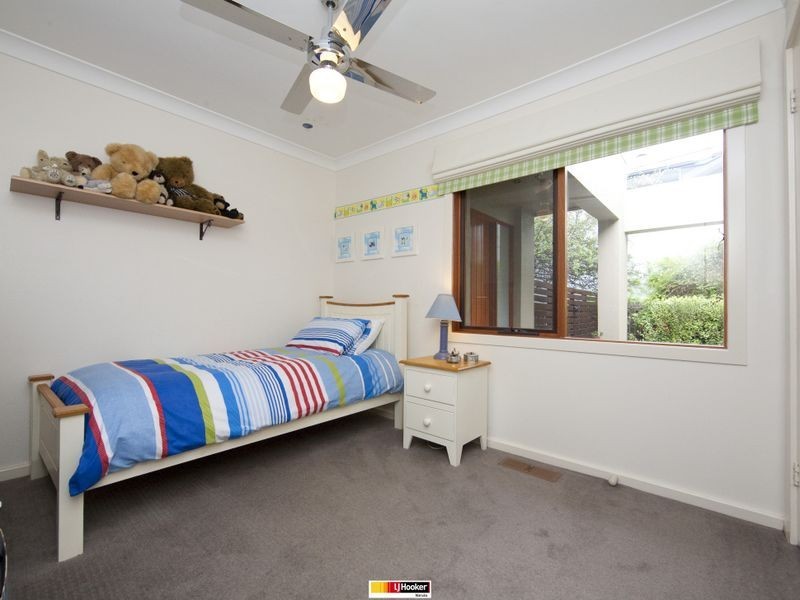 40 Brockman Street, Narrabundah ACT 2604