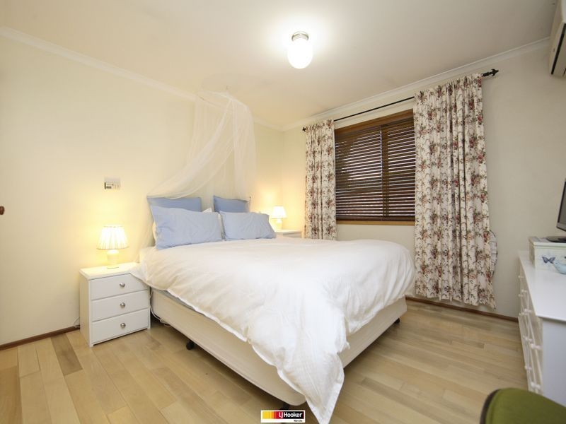 4 Dolan Close, Gordon ACT 2906