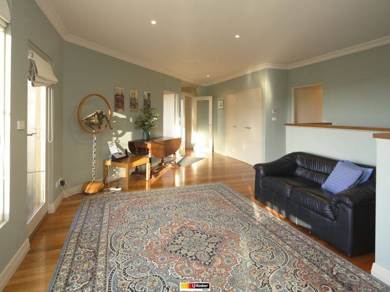 4 Bramble Street, Red Hill ACT 2603