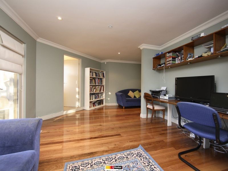4 Bramble Street, Red Hill ACT 2603