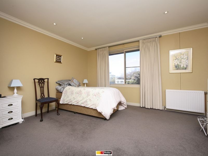 4 Bramble Street, Red Hill ACT 2603